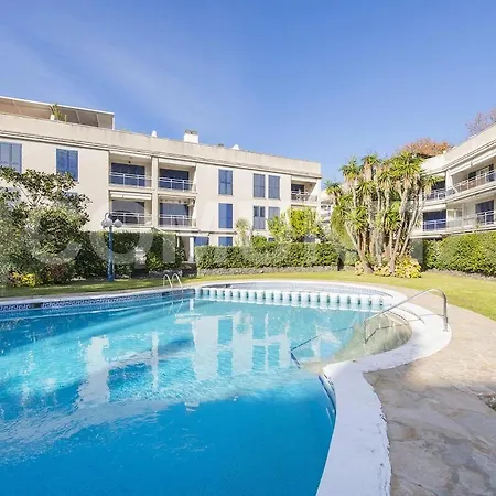 Centrico Con Piscina Y Aparcamiento Платья-де-Аро