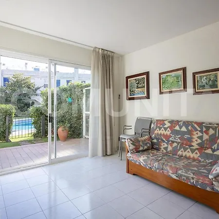 Centrico Con Piscina Y Aparcamiento *